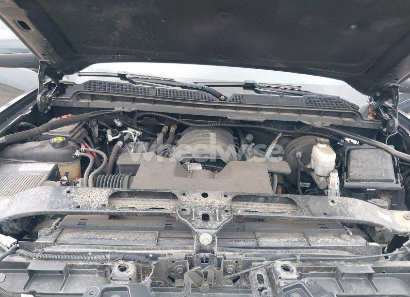 Photo 10 of 2019 Chevrolet Silverado 1500 LD LT (VIN 2GCVKPEC1K1181936)