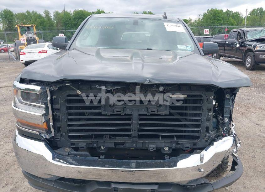 Photo 13 of 2019 Chevrolet Silverado 1500 LD LT (VIN 2GCVKPEC1K1181936)