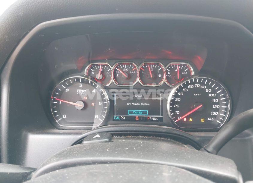 Photo 7 of 2019 Chevrolet Silverado 1500 LD LT (VIN 2GCVKPEC1K1181936)