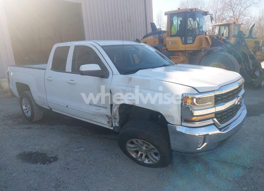 2019 Chevrolet Silverado 1500 LD LT (VIN 2GCVKPEC1K1187235) main photo