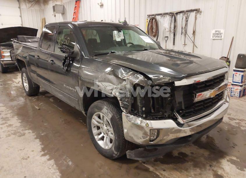 2019 Chevrolet Silverado 1500 LD LT (VIN 2GCVKPEC1K1197537) main photo
