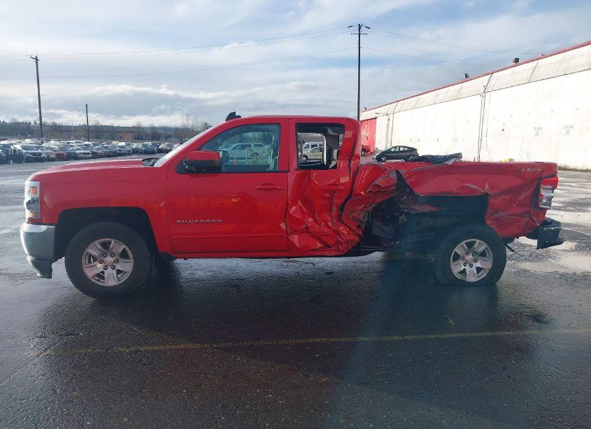 Photo 14 of 2019 Chevrolet Silverado 1500 LD LT (VIN 2GCVKPEC1K1201716)