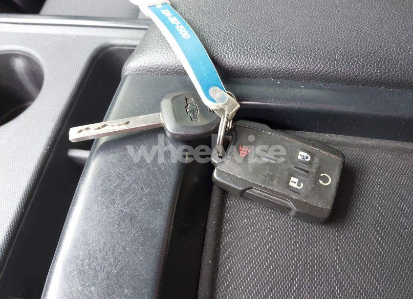 Photo 11 of 2019 Chevrolet Silverado 1500 LD LT (VIN 2GCVKPEC1K1201750)