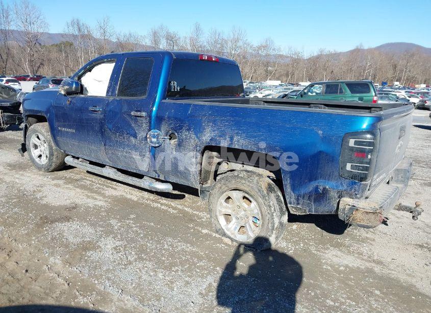 Photo 3 of 2019 Chevrolet Silverado 1500 LD LT (VIN 2GCVKPEC1K1206527)