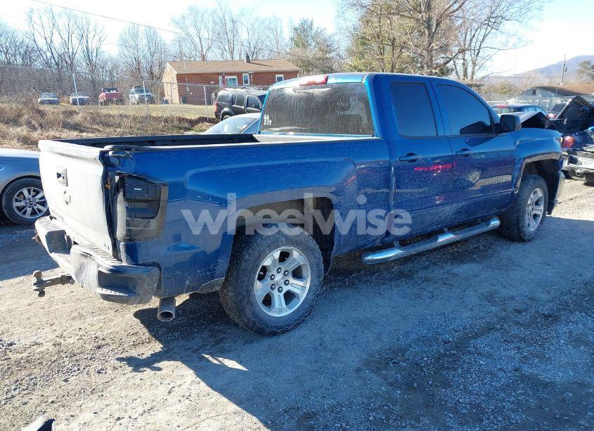Photo 4 of 2019 Chevrolet Silverado 1500 LD LT (VIN 2GCVKPEC1K1206527)