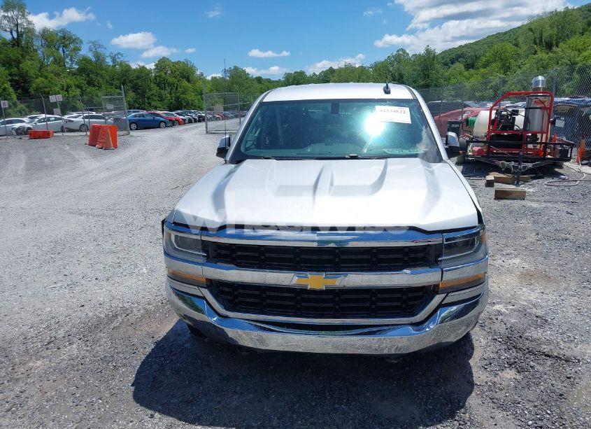 Photo 12 of 2019 Chevrolet Silverado 1500 LD LT (VIN 2GCVKPEC2K1158309)