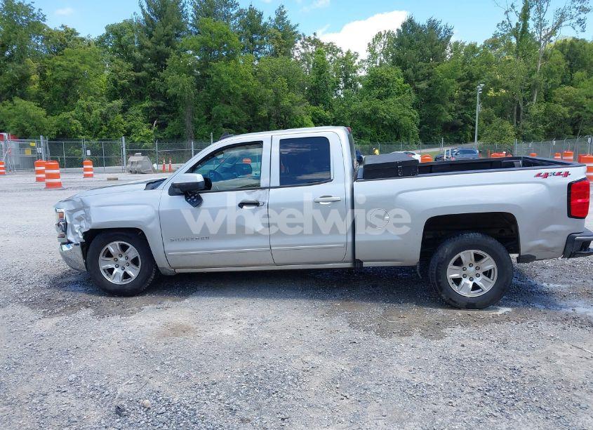 Photo 14 of 2019 Chevrolet Silverado 1500 LD LT (VIN 2GCVKPEC2K1158309)