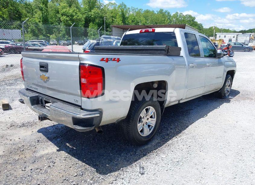 Photo 4 of 2019 Chevrolet Silverado 1500 LD LT (VIN 2GCVKPEC2K1158309)