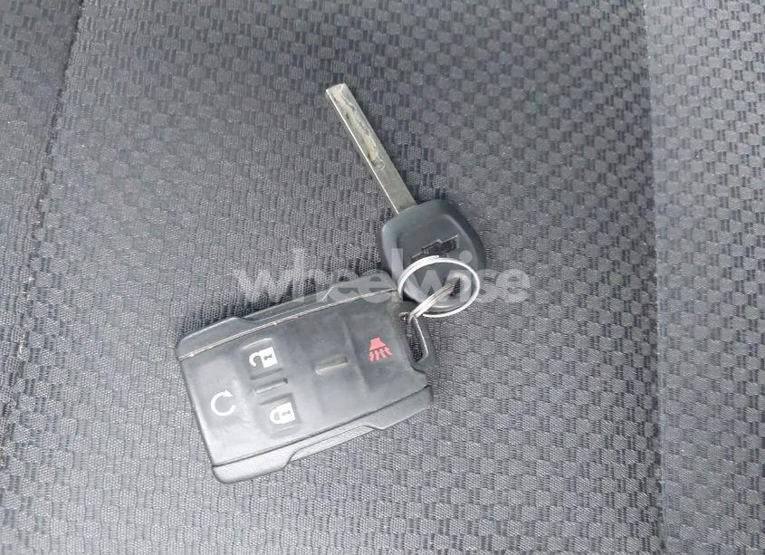 Photo 11 of 2019 Chevrolet Silverado 1500 LD LT (VIN 2GCVKPEC2K1199815)