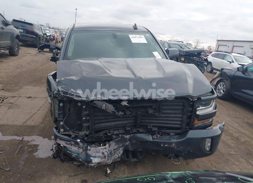 Photo 13 of 2019 Chevrolet Silverado 1500 LD LT (VIN 2GCVKPEC2K1199815)