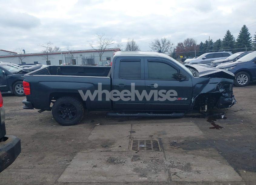 Photo 14 of 2019 Chevrolet Silverado 1500 LD LT (VIN 2GCVKPEC2K1199815)