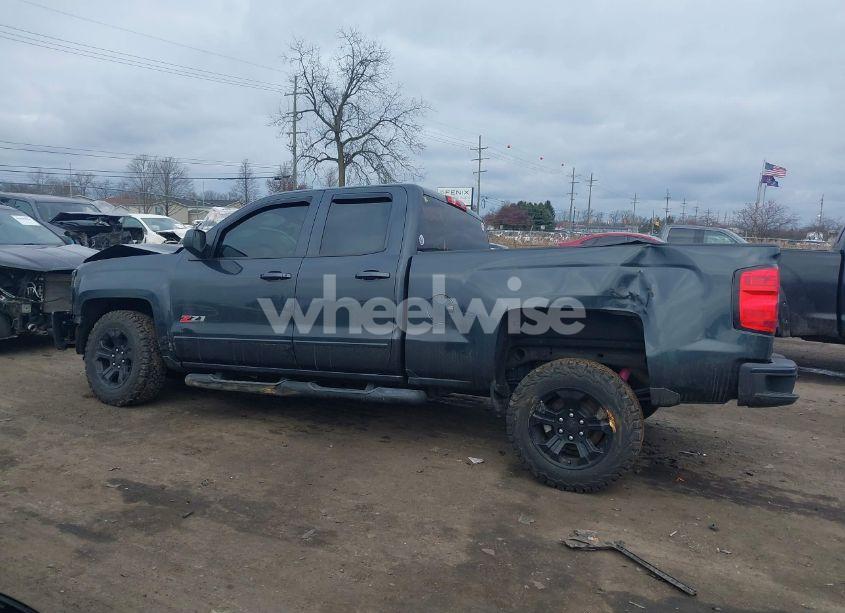 Photo 15 of 2019 Chevrolet Silverado 1500 LD LT (VIN 2GCVKPEC2K1199815)