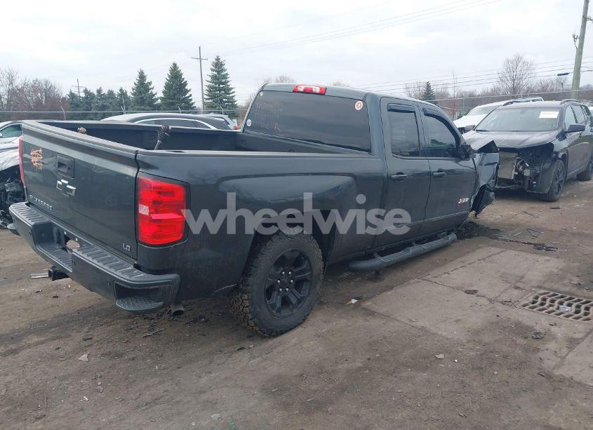 Photo 4 of 2019 Chevrolet Silverado 1500 LD LT (VIN 2GCVKPEC2K1199815)