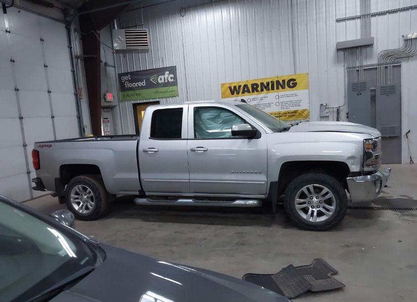 Photo 13 of 2019 Chevrolet Silverado 1500 LD LT (VIN 2GCVKPEC2K1234482)