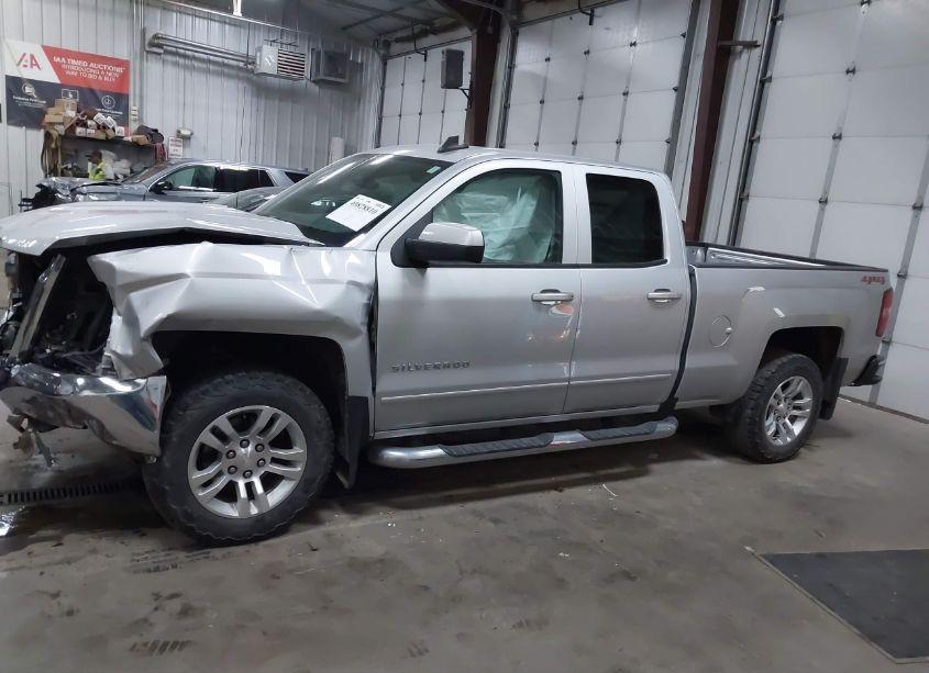 Photo 14 of 2019 Chevrolet Silverado 1500 LD LT (VIN 2GCVKPEC2K1234482)
