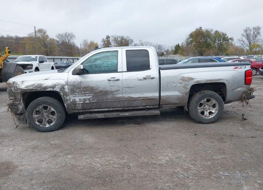 Photo 14 of 2019 Chevrolet Silverado 1500 LD LT (VIN 2GCVKPEC3K1102413)