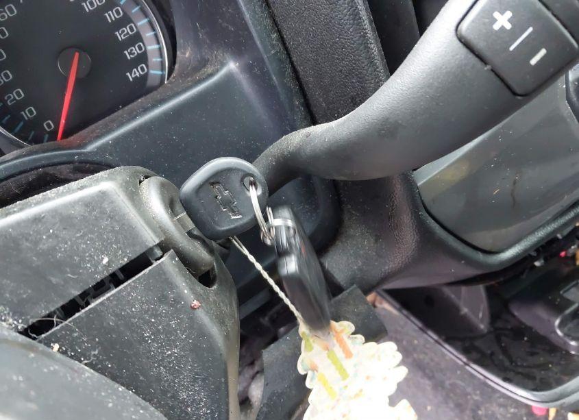 Photo 11 of 2019 Chevrolet Silverado 1500 LD LT (VIN 2GCVKPEC3K1175328)