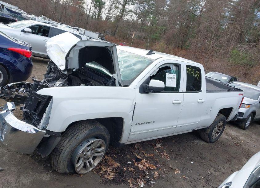 Photo 14 of 2019 Chevrolet Silverado 1500 LD LT (VIN 2GCVKPEC3K1175328)