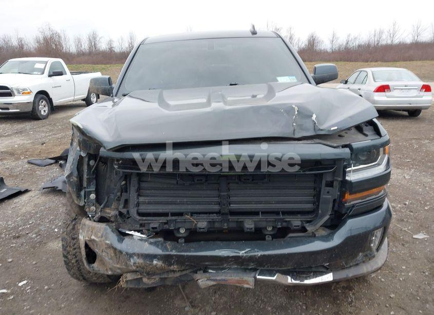 Photo 6 of 2019 Chevrolet Silverado 1500 LD LT (VIN 2GCVKPEC3K1181601)