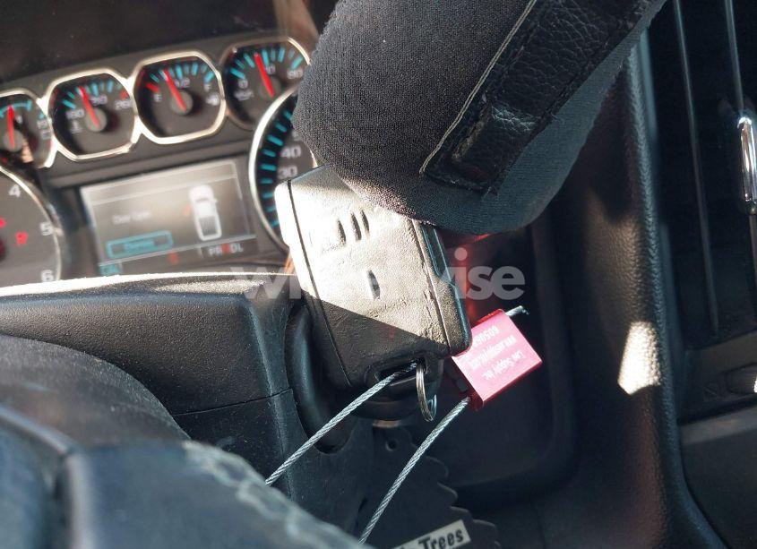 Photo 11 of 2019 Chevrolet Silverado 1500 LD LT (VIN 2GCVKPEC4K1109175)