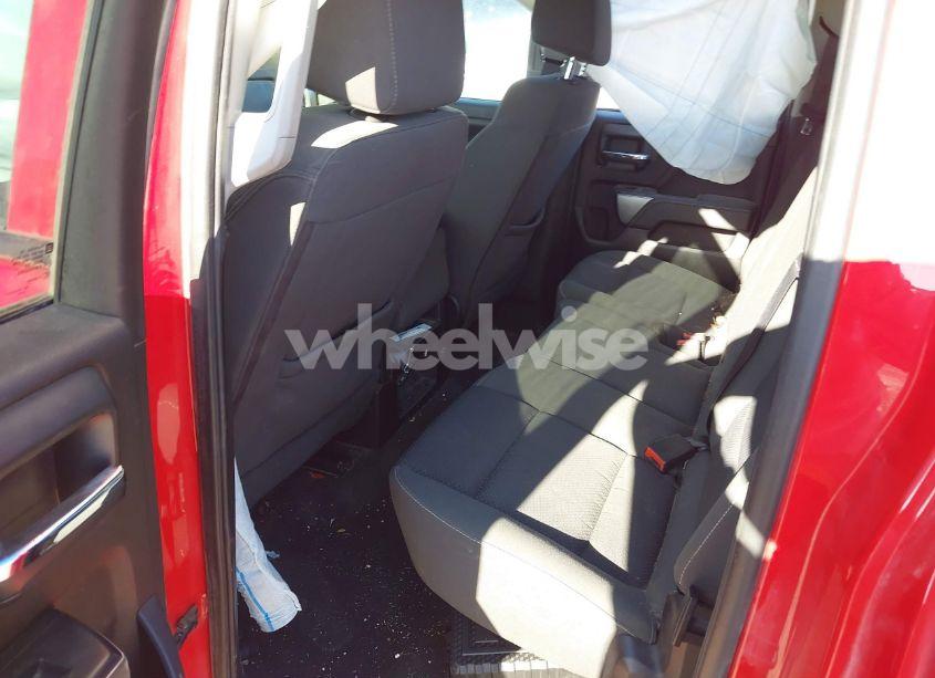 Photo 8 of 2019 Chevrolet Silverado 1500 LD LT (VIN 2GCVKPEC4K1109175)