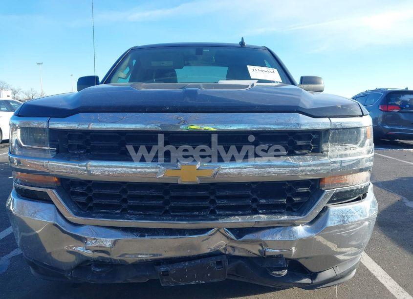 Photo 12 of 2019 Chevrolet Silverado 1500 LD LT (VIN 2GCVKPEC4K1147764)