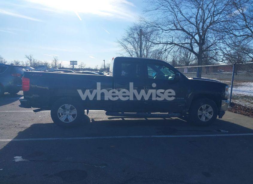 Photo 13 of 2019 Chevrolet Silverado 1500 LD LT (VIN 2GCVKPEC4K1147764)