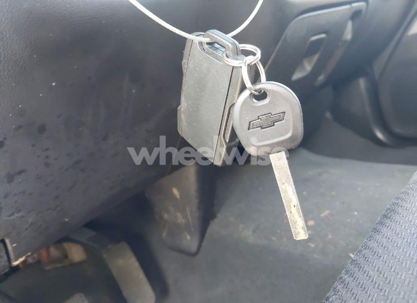 Photo 11 of 2019 Chevrolet Silverado 1500 LD LT (VIN 2GCVKPEC4K1179646)