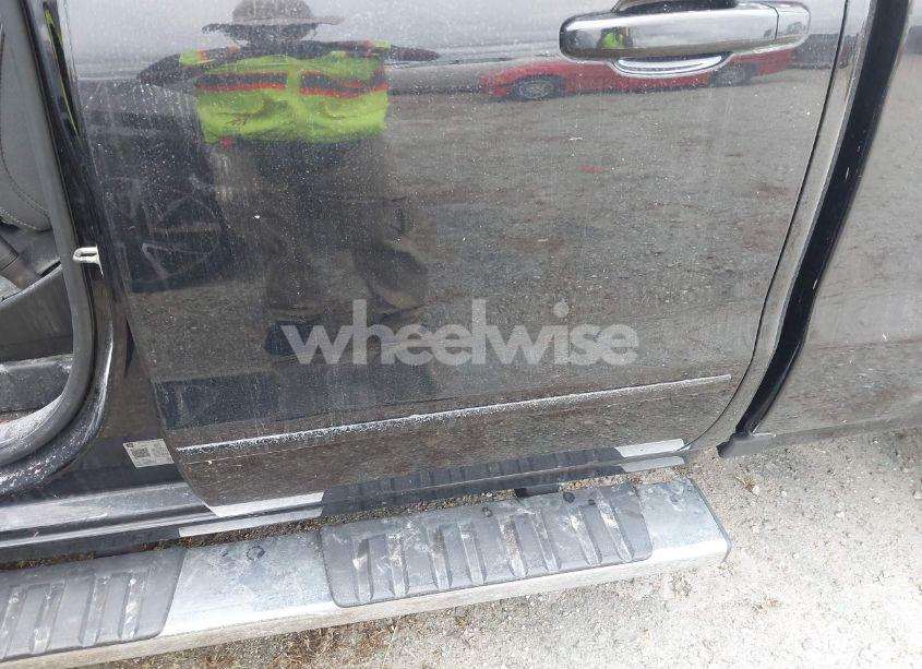 Photo 12 of 2019 Chevrolet Silverado 1500 LD LT (VIN 2GCVKPEC4K1179646)