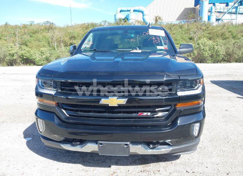 Photo 13 of 2019 Chevrolet Silverado 1500 LD LT (VIN 2GCVKPEC4K1179646)