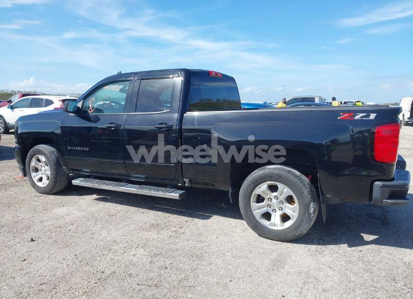 Photo 15 of 2019 Chevrolet Silverado 1500 LD LT (VIN 2GCVKPEC4K1179646)