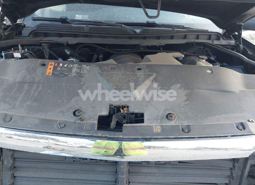 Photo 10 of 2019 Chevrolet Silverado 1500 LD LT (VIN 2GCVKPEC4K1183339)