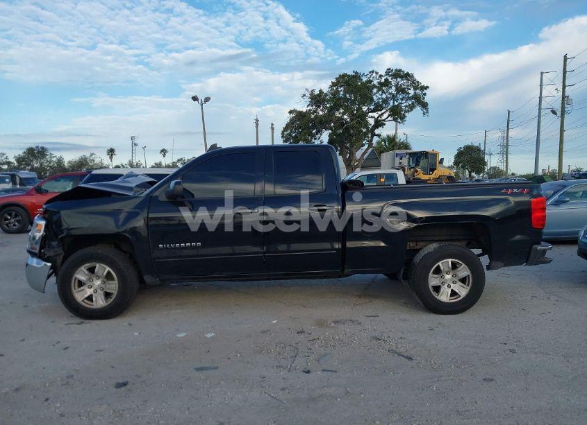 Photo 15 of 2019 Chevrolet Silverado 1500 LD LT (VIN 2GCVKPEC4K1183339)