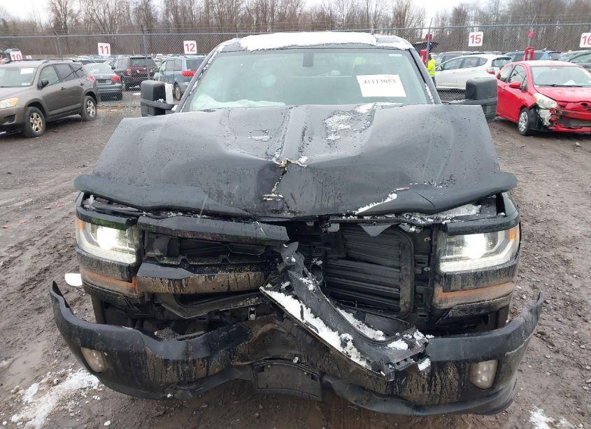 Photo 12 of 2019 Chevrolet Silverado 1500 LD LT (VIN 2GCVKPEC6K1125751)