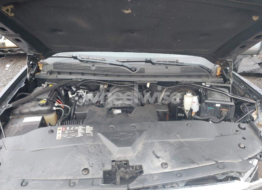 Photo 10 of 2019 Chevrolet Silverado 1500 LD LT (VIN 2GCVKPEC6K1172925)