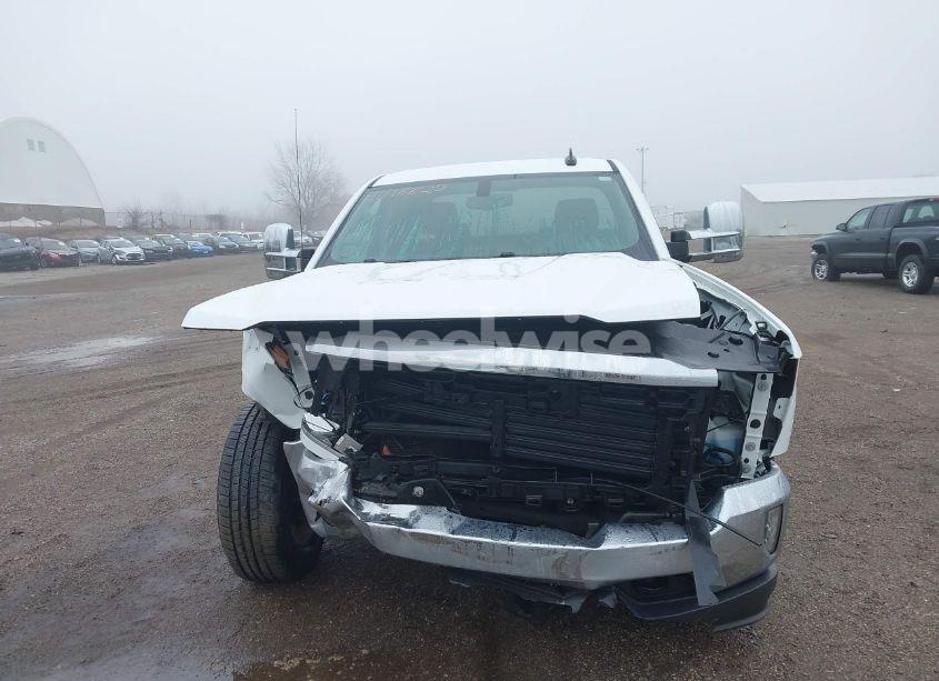 Photo 13 of 2019 Chevrolet Silverado 1500 LD LT (VIN 2GCVKPEC6K1189210)