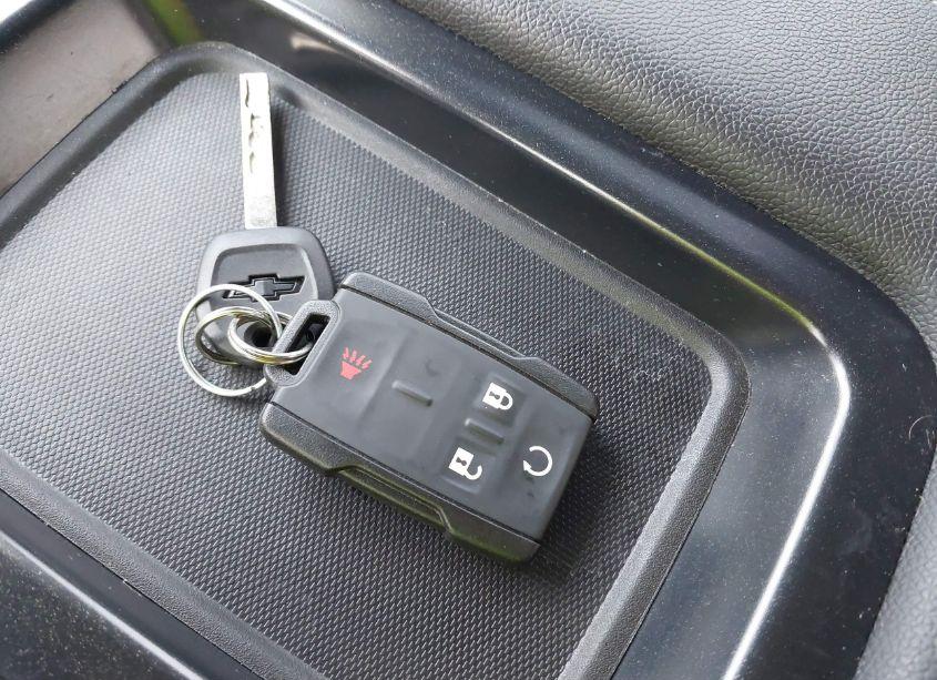 Photo 11 of 2019 Chevrolet Silverado 1500 LD LT (VIN 2GCVKPEC6K1233898)