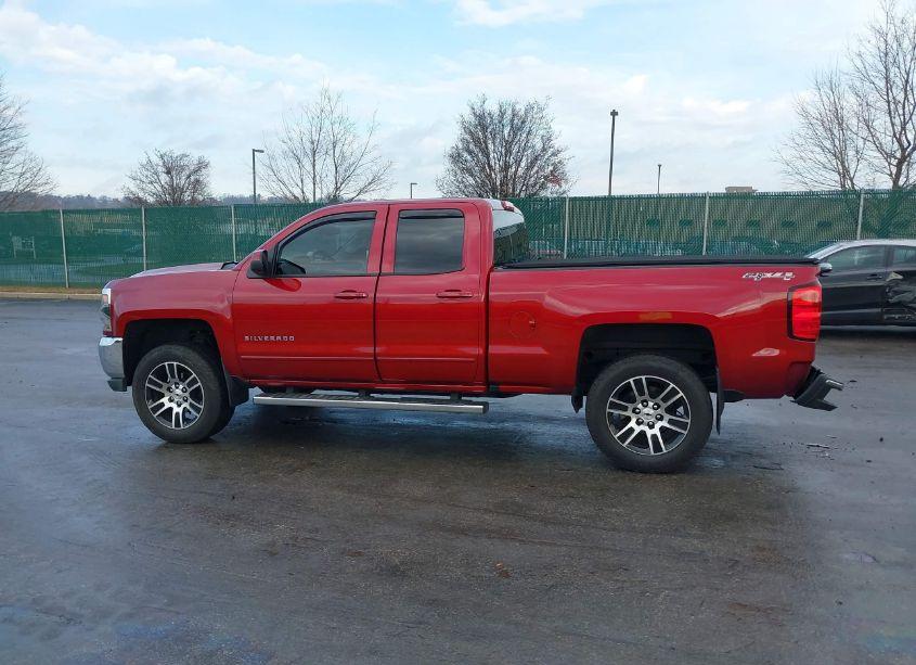 Photo 14 of 2019 Chevrolet Silverado 1500 LD LT (VIN 2GCVKPEC6K1233898)