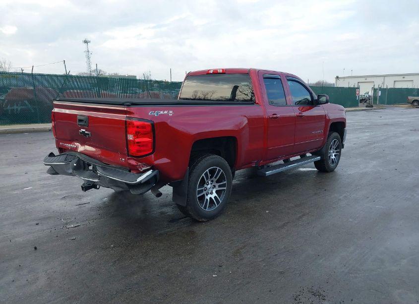Photo 4 of 2019 Chevrolet Silverado 1500 LD LT (VIN 2GCVKPEC6K1233898)