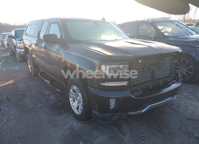 2019 Chevrolet Silverado 1500 LD LT (VIN 2GCVKPEC7K1103046) main photo