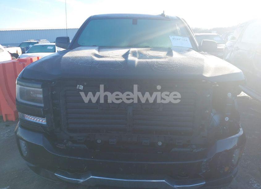 Photo 13 of 2019 Chevrolet Silverado 1500 LD LT (VIN 2GCVKPEC7K1103046)