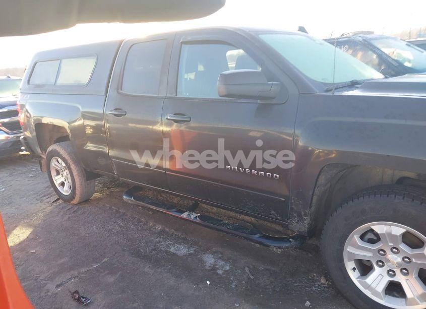 Photo 14 of 2019 Chevrolet Silverado 1500 LD LT (VIN 2GCVKPEC7K1103046)