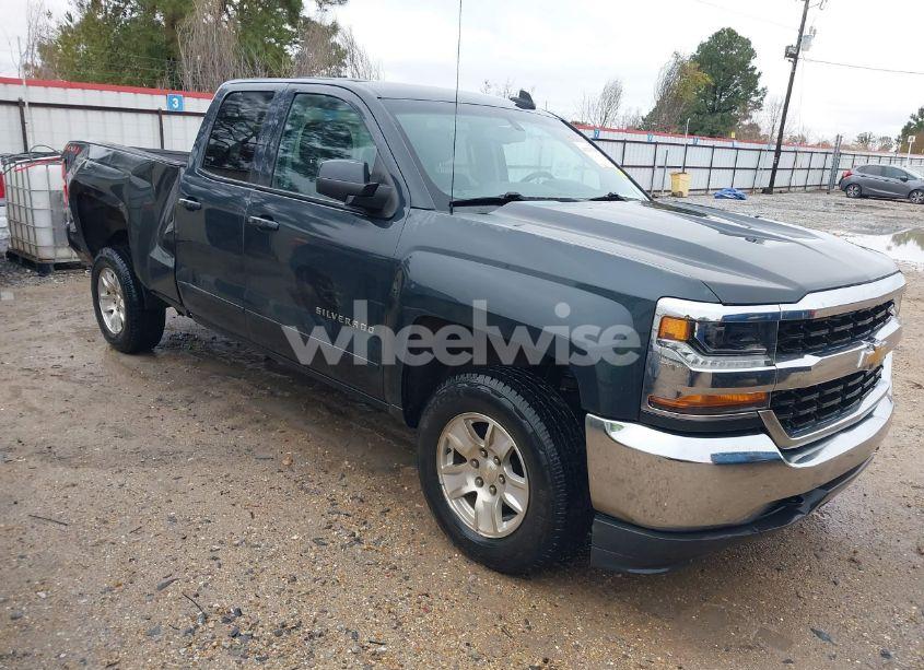 2019 Chevrolet Silverado 1500 LD LT (VIN 2GCVKPEC7K1117822) main photo