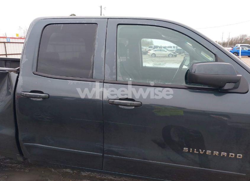 Photo 13 of 2019 Chevrolet Silverado 1500 LD LT (VIN 2GCVKPEC7K1117822)