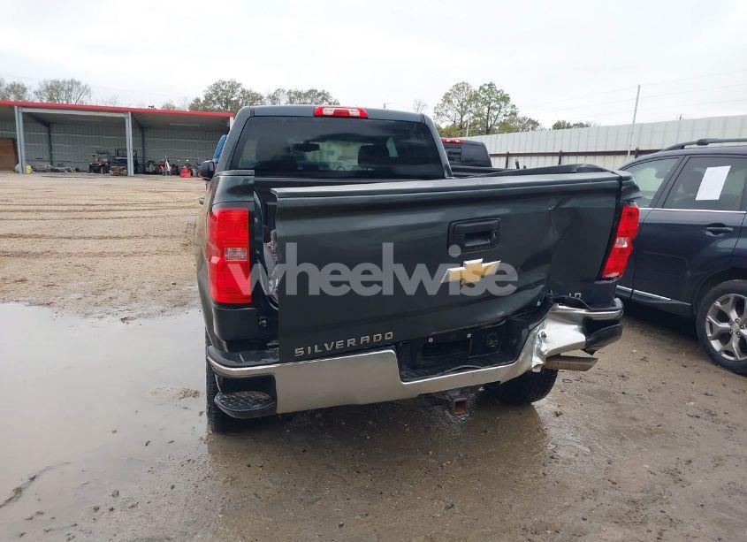 Photo 6 of 2019 Chevrolet Silverado 1500 LD LT (VIN 2GCVKPEC7K1117822)