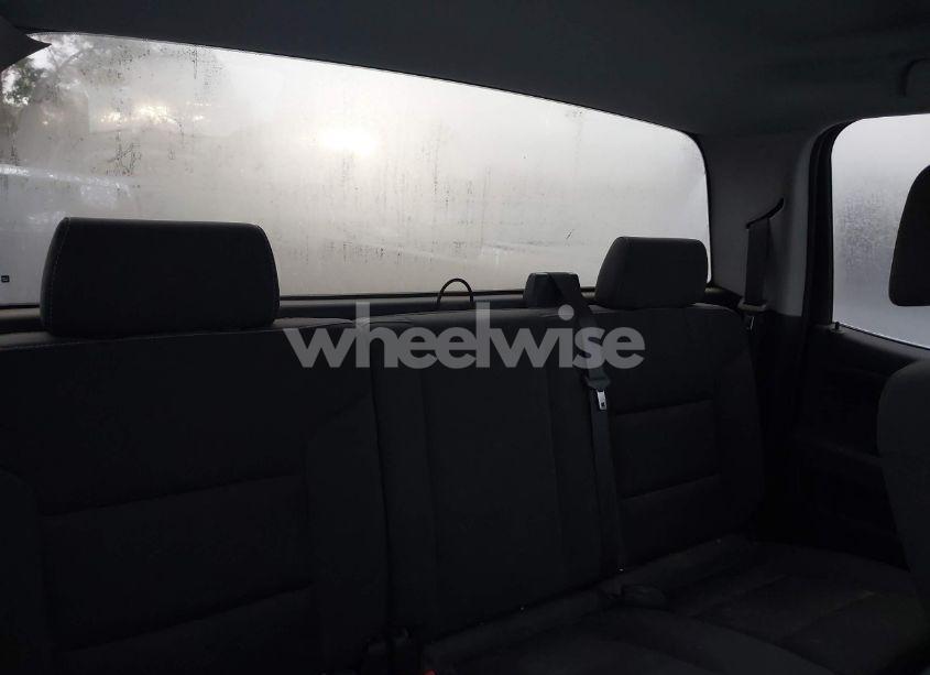 Photo 8 of 2019 Chevrolet Silverado 1500 LD LT (VIN 2GCVKPEC7K1117822)