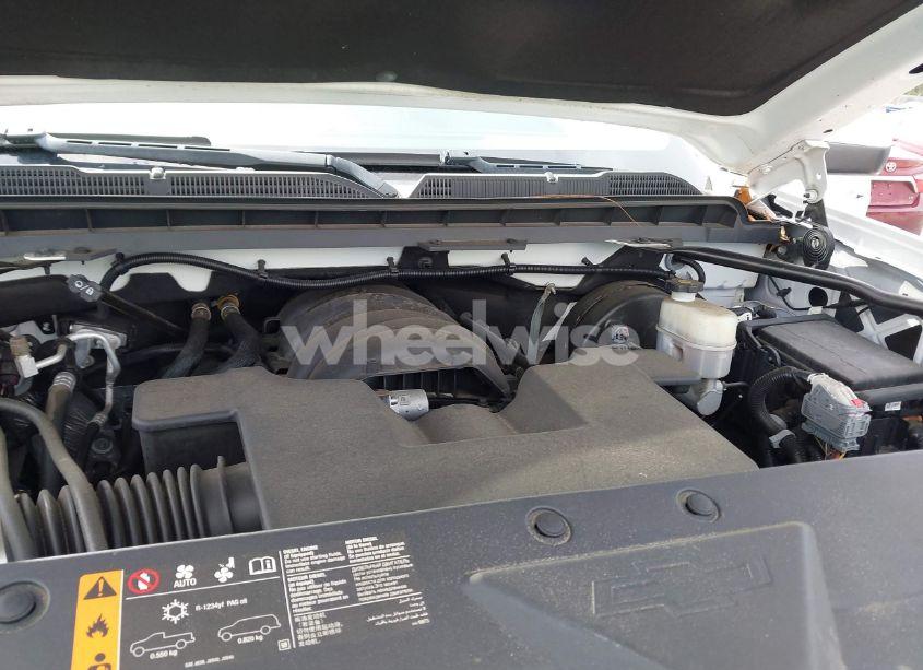 Photo 10 of 2019 Chevrolet Silverado 1500 LD LT (VIN 2GCVKPEC7K1166275)