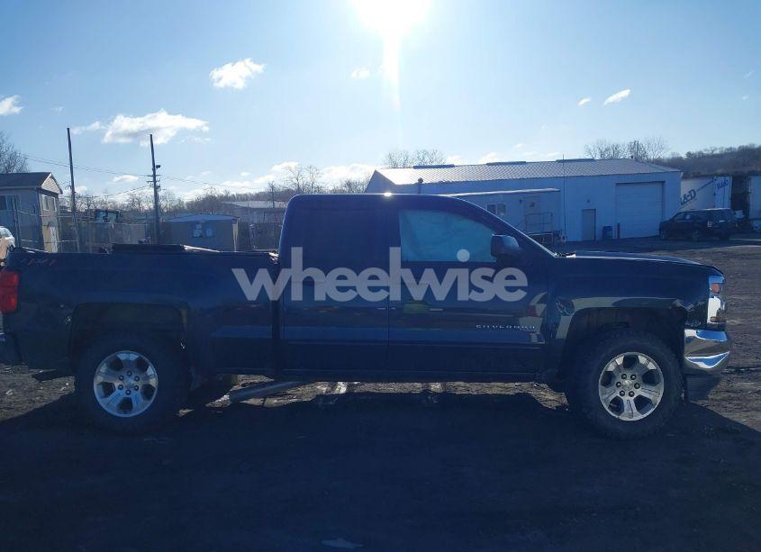 Photo 13 of 2019 Chevrolet Silverado 1500 LD LT (VIN 2GCVKPEC7K1197414)