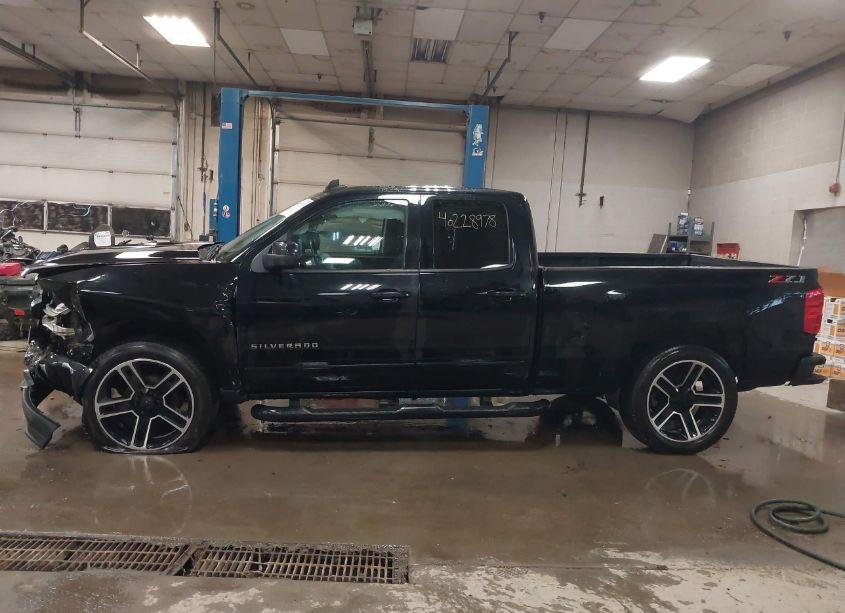 Photo 14 of 2019 Chevrolet Silverado 1500 LD LT (VIN 2GCVKPEC8K1187183)