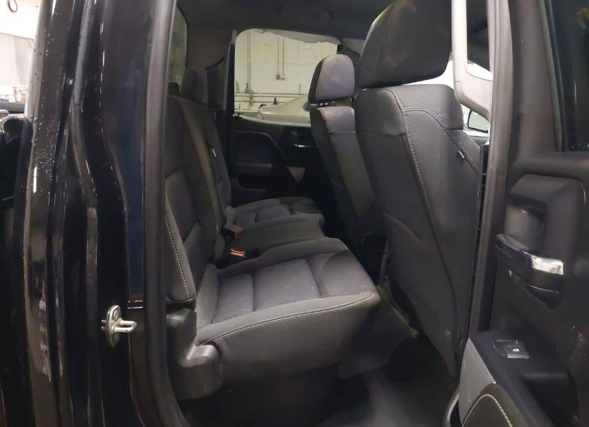 Photo 8 of 2019 Chevrolet Silverado 1500 LD LT (VIN 2GCVKPEC8K1187183)